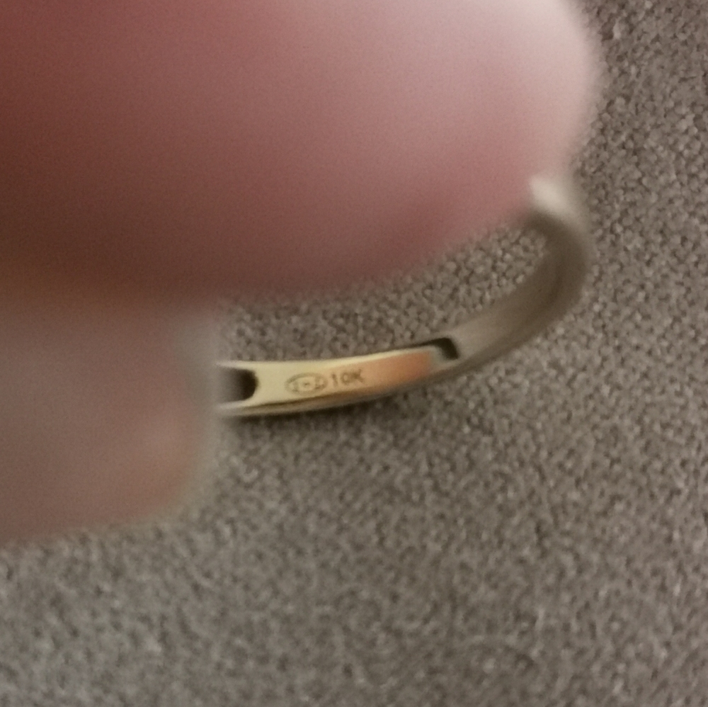Ring - Picture 3 of 3
